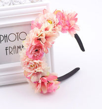 Load image into Gallery viewer, Sun Color Crown