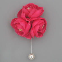 Load image into Gallery viewer, Camellia  Boutonniere