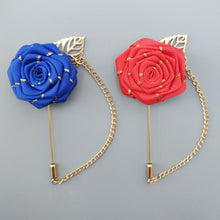 Load image into Gallery viewer, Gold Line Boutonniere