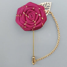 Load image into Gallery viewer, Gold Line Boutonniere